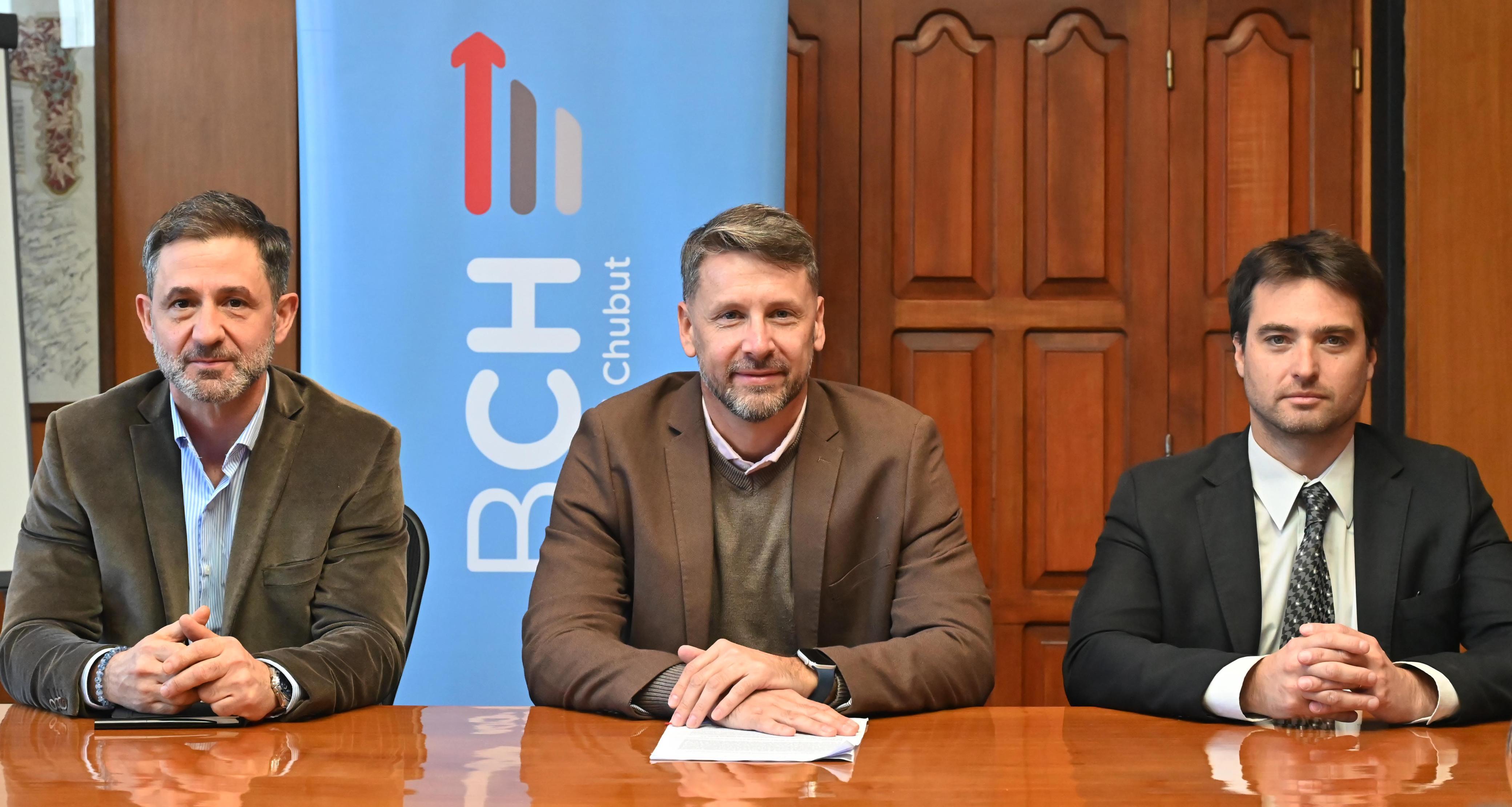Lanzan plan para refinanciar deudas de tarjetas de crédito con el Banco del Chubut